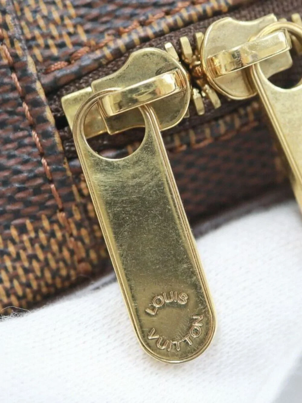 Louis Vuitton Etui Okapi PM Multi Pouch Damier Ebene Evenue - Picture 6 of 7